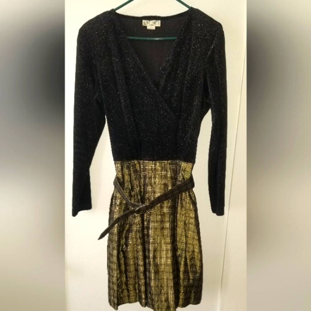 Stunning Black & Gold sparkle plaid dress with belt Lila & Lori Vintage